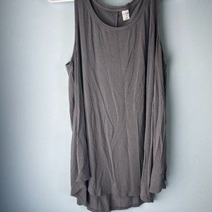 Old Navy Gray Sleeveless Jersey Tee - XL